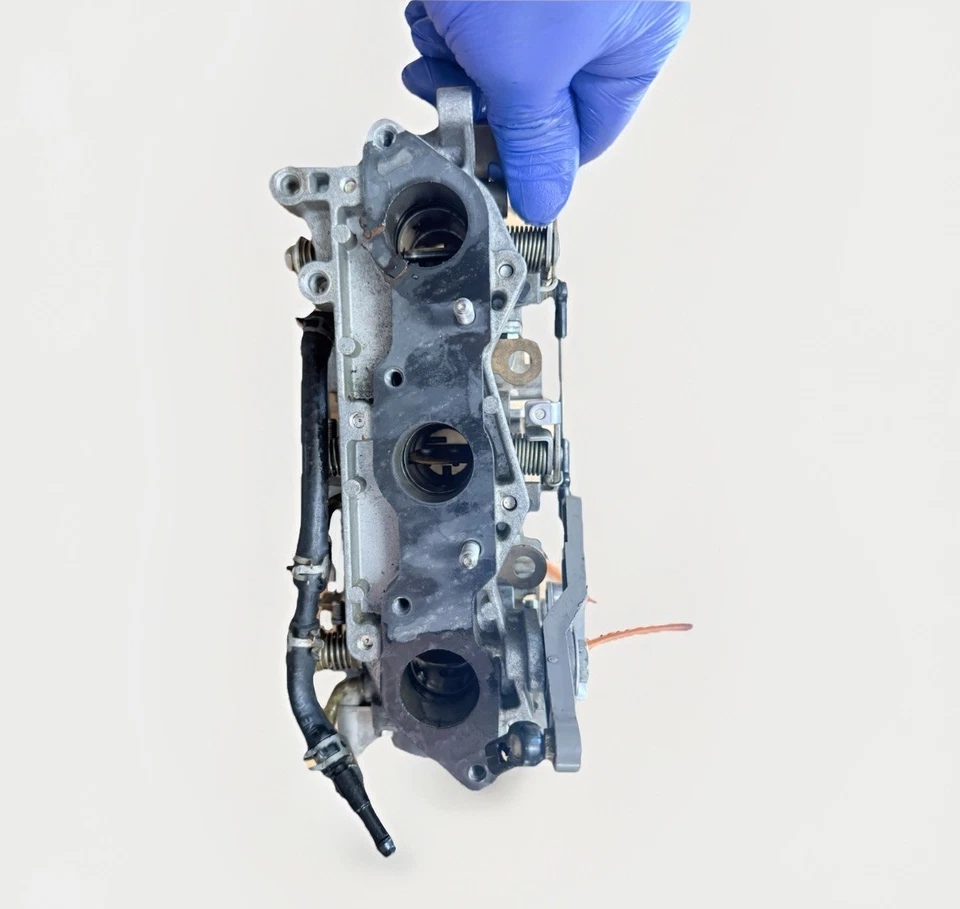 02-2007 DF30 DF25 Suzuki Outboard Carburetor Set 13203-89J10 13201-89J00 👍 - Image 3 of 4