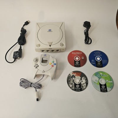 Sega Dreamcast Konsole Bundle 4 Spiele 1 Controller RF Kabel - Intermittierendes Problem