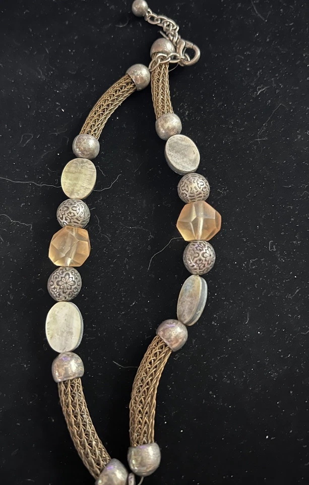 Chicos 串珠厚珠多色宝石金色青蛙奖章项链 — 第 4/4 张图片