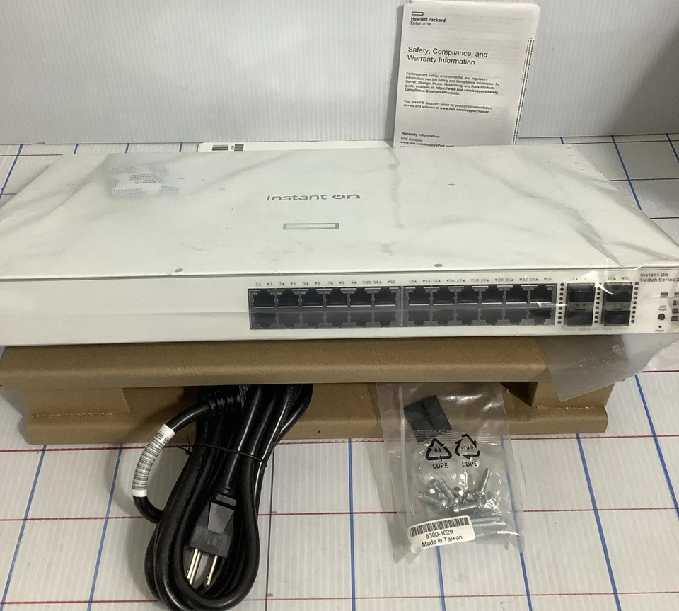 HPE Aruba Instant On 1930 24-Port POE+ SFP+ 370W Network Switch JL684B#ABA - Image 2 of 4
