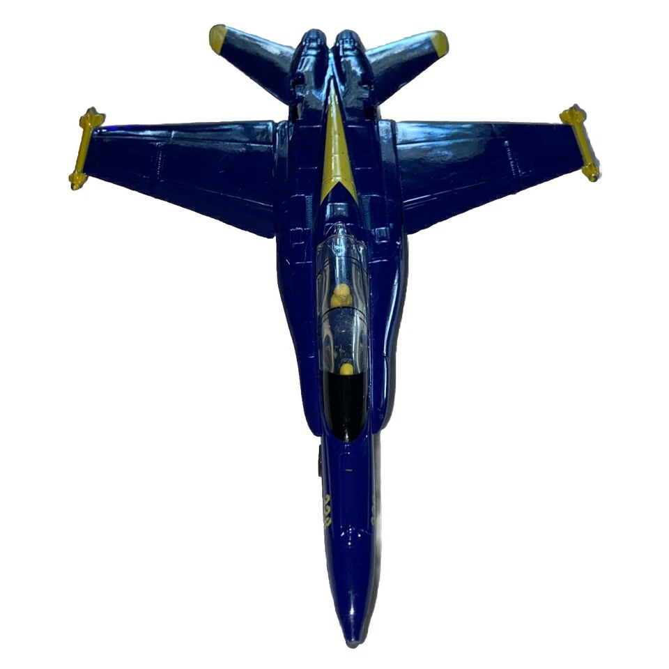 Литой под давлением фрикционный двигатель Blue Angels F-18 Hornet работает, отсутствуют детали - Изображение 2 из 4