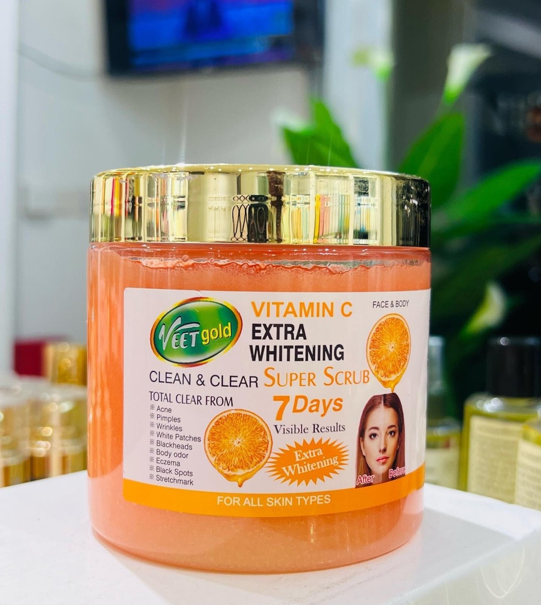 Kit Veetgold : Gommage Exfoliant + Savon Correcteur à La Vitamine C - Anti-imperfections