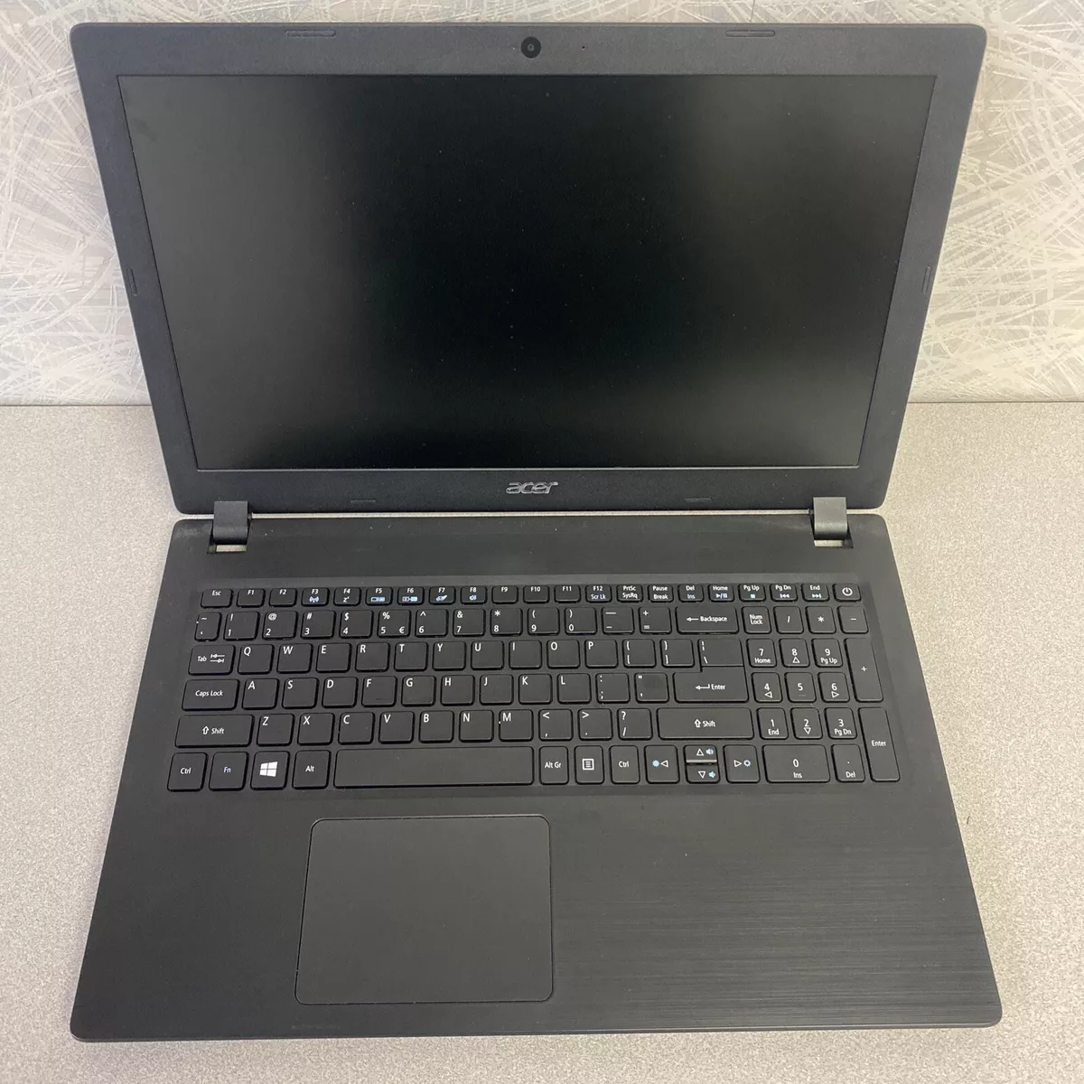 Acer Aspire 3 A315-51 Core i3-7100U 12GB RAM 500GB HDD 15.6