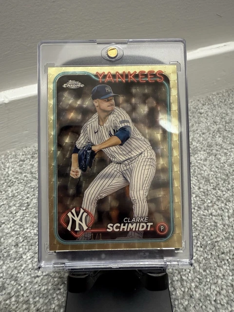 2024 Topps Chrome - Clarke Schmidt 1/1 Gold Superfractor