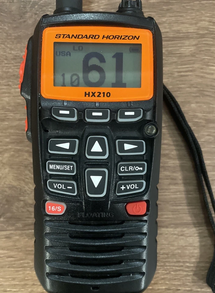 Standard Horizon Yaesu HX210 Marine Radio W/ Charging Base Nice - Image 4 of 4