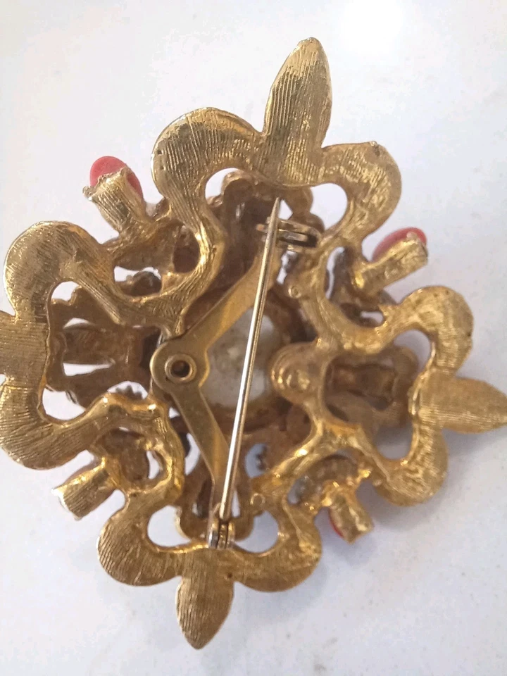 Винтажная брошь, пресноводный жемчуг? Выглядит старым, пожалуйста, смотрите фотографии, - Изображение 4 из 4