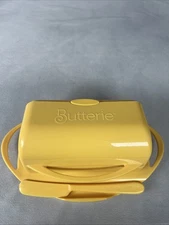 BUTTERIE Yellow Plastic Flip-Top BUTTER DISH by Kitchen Concepts Unlimited
