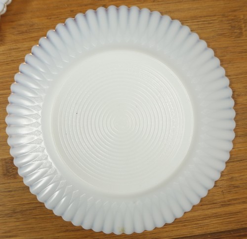 4 MacBeth-Evans Petalware 8" Salad Plates with Gold Trim - Picture 12 of 12