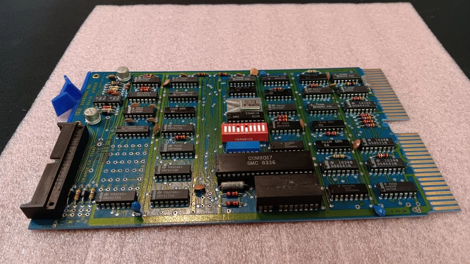 VINTAGE MDB Systems MLSI-DLV11 Circuit Board #40320 1976 (B5) - Image 4 of 4