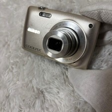 Nikon COOLPIX S4400 Silver Compact Digital Camera Tested Working Japan