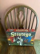 Stratego Strategy Board Game Complete 1999 Milton Bradley COMPLETE CLEAN