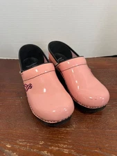 Dansko Womens Pink Ribbon Breast Cancer Patent Leather Clogs Size 38