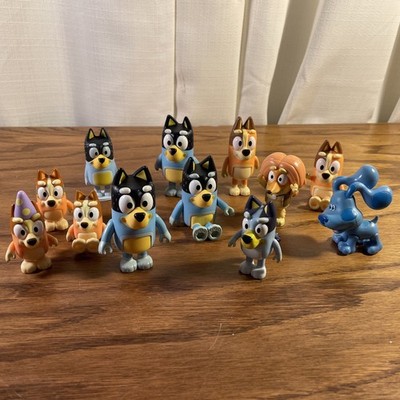 Bluey Action Figure Characters PVC Mini Figures Poseable - LOT Of 11