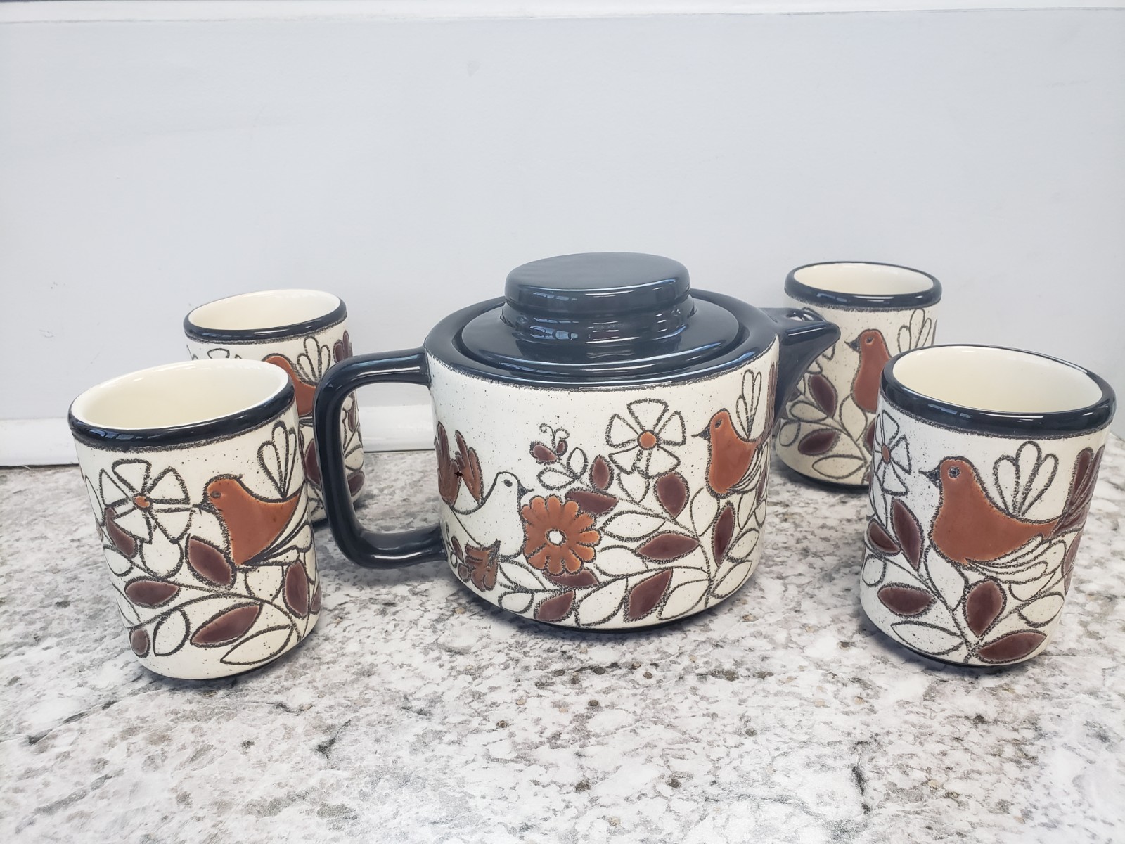 Vega By Artesa Coffee/ Tea Set With Wood Stand Handmade In Ecuador