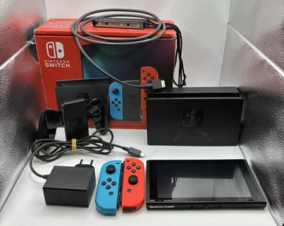 Nintendo Switch V2 (HAC-001-01) - rot/blau OVP - Bild 1 von 4