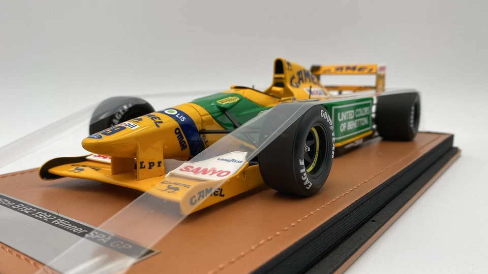 TM18374A Tecnomodel Benetton B192 M. Schumacher Winner SPA GP 1992 1/18 - Immagine 3 di 4