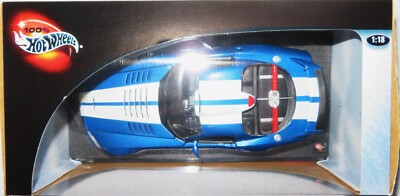 Dodge Viper GTS R Metallic Blue White Hot Wheels 1:18 with