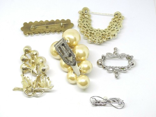 Vintage Brooch Dress Clip Lot 6 Pc Faux Pearls  - Picture 7 of 7
