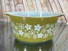 Pyrex 473 Spring Blossom Crazy Daisy Green 1 Qt Casserole Bowl - EUC / No Lid