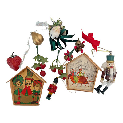 Ornament Pine Cone Bird Strawberry Nut Crackers Vintage Christmas Tree Lot