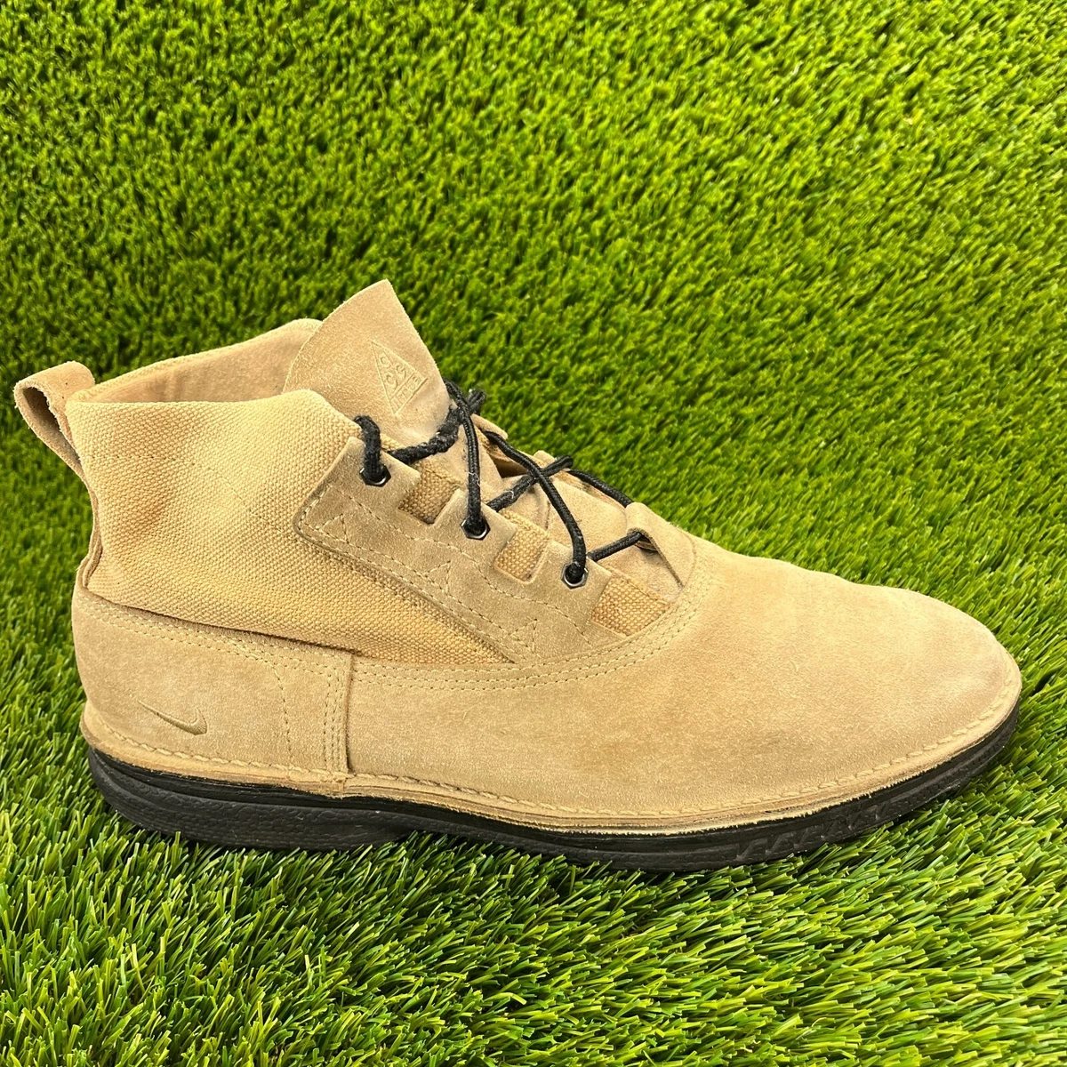 Nike acg hotsell boots size 13