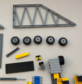 Lego 7900 City Heavy Loader Replacement Parts / Pieces (Incomplete)