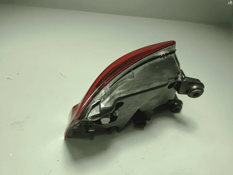 LUZ TRASERA EXTERIOR DEL LADO DEL PASAJERO LUZ TRASERA LÁMPARA OEM 2016-2018 AUDI A6 S6 Foto 3 de 4