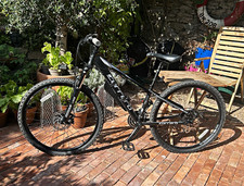 Carrera Vengeance 27.5in Mountain Bike 17 in Black/Grey 24 Speed Front Sus