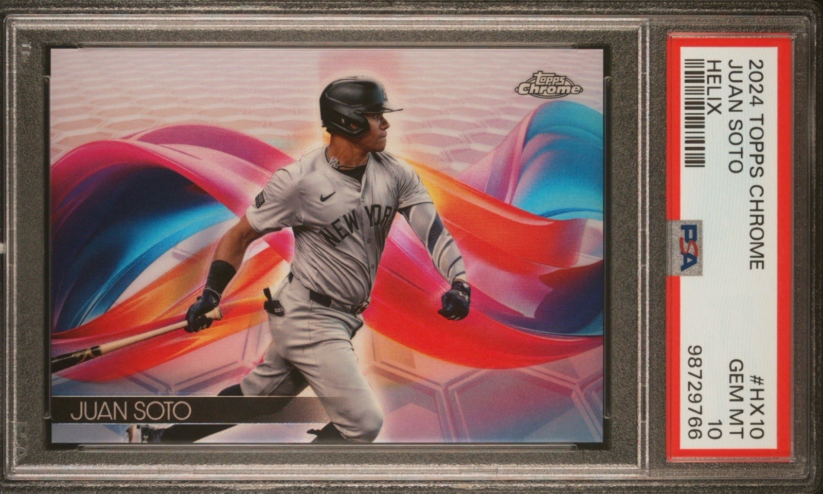 2024 Topps Chrome JUAN SOTO Helix PSA 10