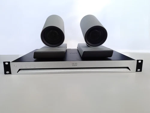 Cisco TelePresence system 2 camera's and codec (TTC8-07 x2 + TTC6-12)