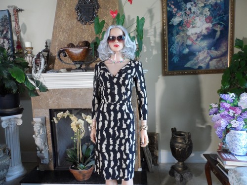 Etro, Etro Beige & Black Abstract Print Wool Sheath Dress Size IT 40 / US 4