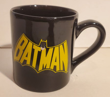 DC COMICS BATMAN INSIGNIA  BAT LOGO BLACK CERAMIC COFFEE CUP MUG 2011