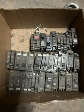 LOT OF GE General Electric Circuit Breakers