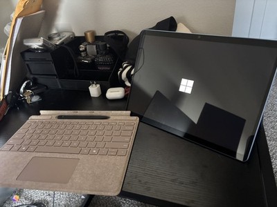Microsoft Surface Pro 11 Bundle13'' Copilot+ PC with Dune Pro Keyboard & Slim Pen