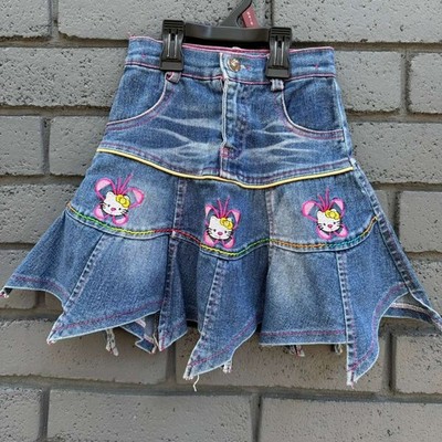VTG Hello Kitty Isabella Girl Denim Skirt Faded Blue Ruffled Peplum Hem Peaks 4