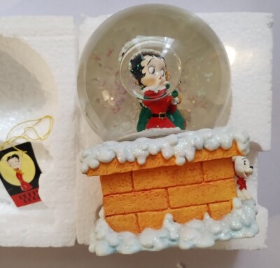 Betty Boop Figur musikalische Schneekugel/Kuppel 5 Zoll 6810