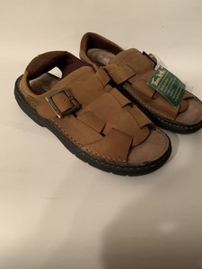 thom mcan sandals