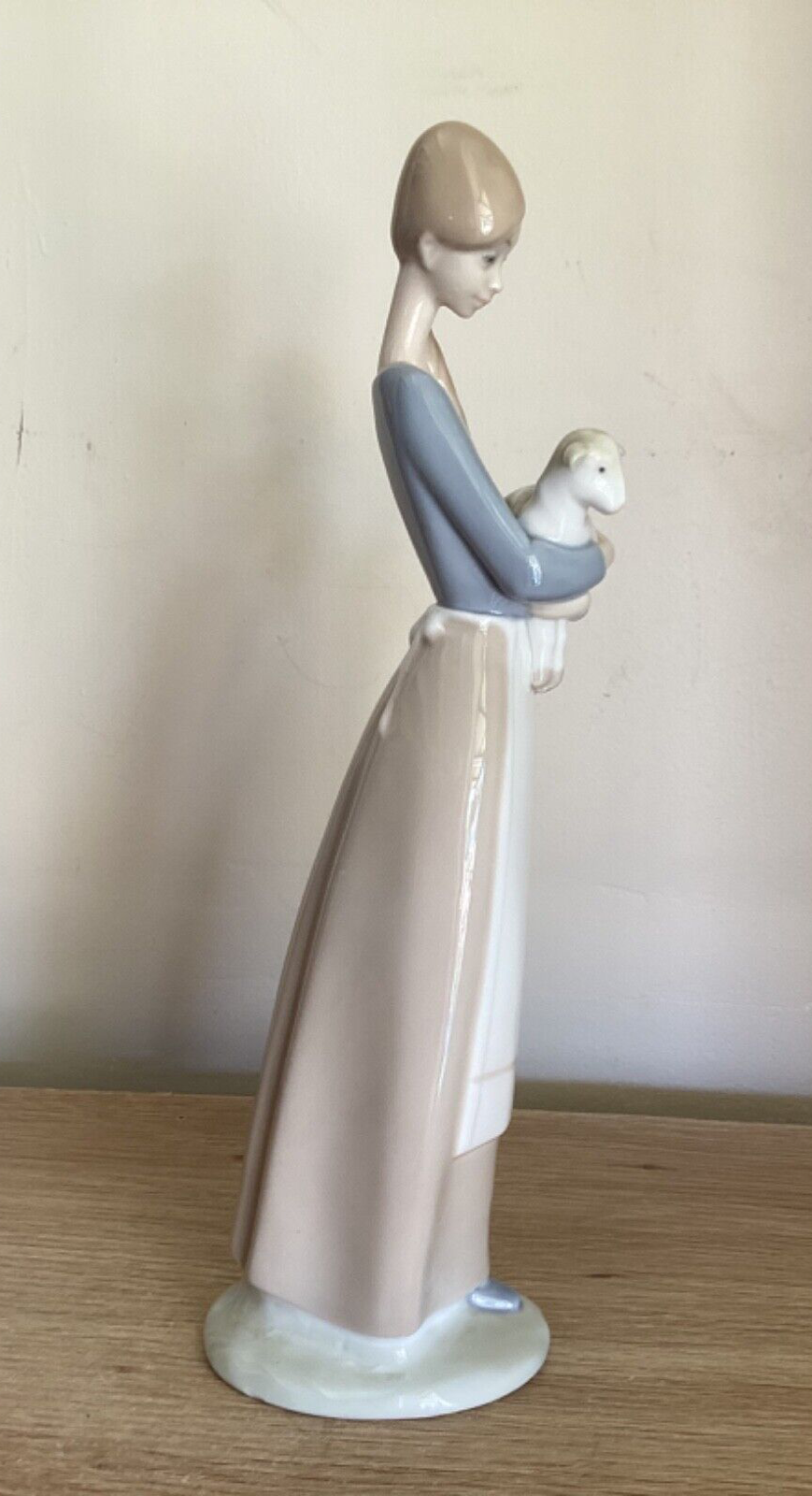LLADRO LADY CARRYING LAMB. C13 J eBay