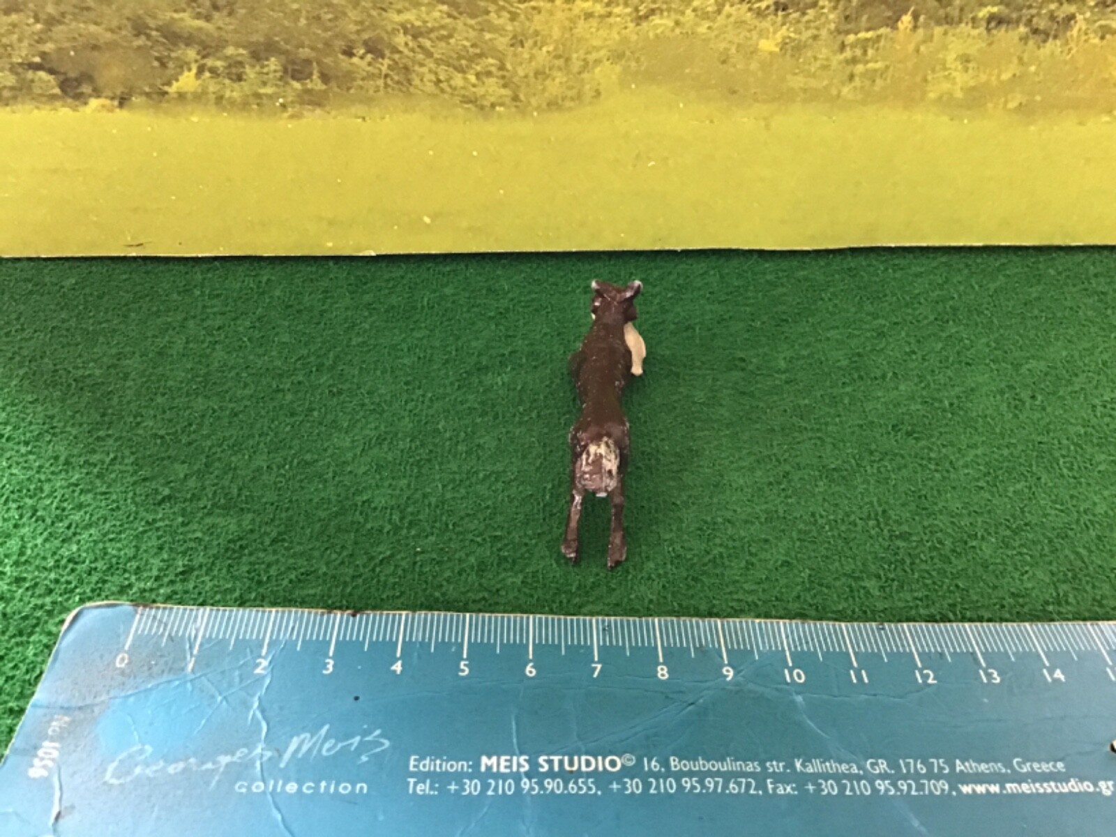 Vintage Johillco Lead Farm/Hunt.Running Fox Carrying A Goose. Oversized