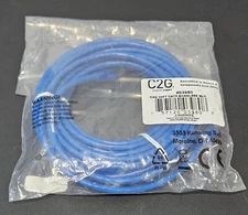 Brand new C2G 30FT CAT6 SNAGLESS BLUE #03980 patch cable