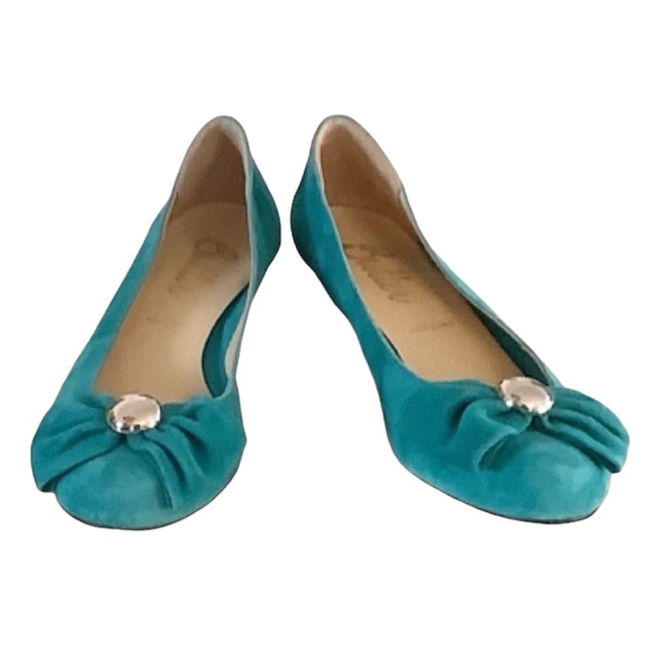 Zapatos de gamuza BUTTER .5” tacón de cuña 8.5 Foto 2 de 4