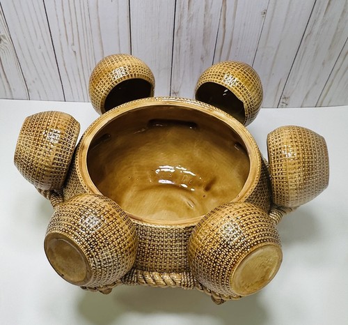 Vintage Ceramic Woven Pattern Sittre / Tureen Large Bowl Set W/ 6 Cups/ Mugs - Picture 9 of 23