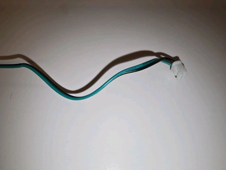 Wii Band Hero Model 95521.808 Wireless Drum Set Replacement Green Drum Pad Screw - Image 2 of 4