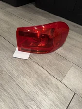 12-17 Volkswagen Tiguan OEM Taillight Right Passenger #1320