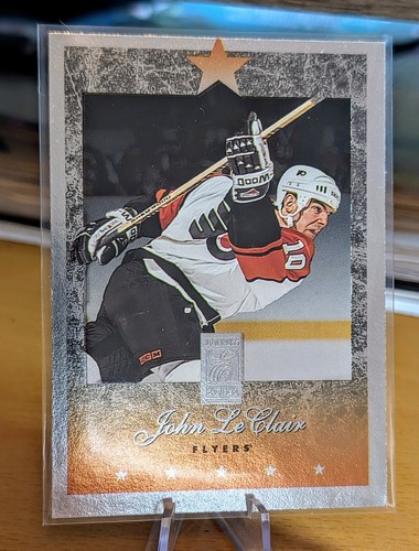 1995 Donruss Elite John LeClair [Die-Cuts] #56 card