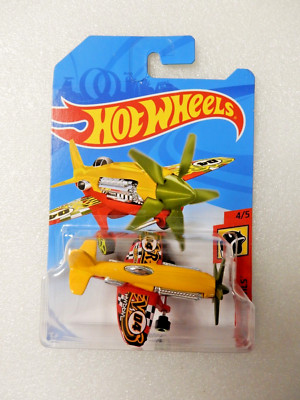 Hot Wheels HW Daredevils Mad Propz 4/5 2017 NIP
