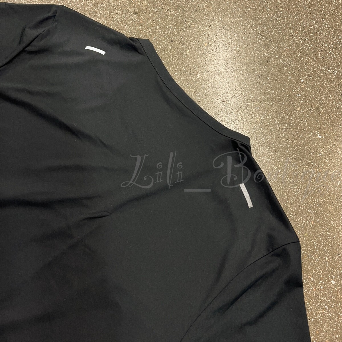 NWT Nike DD6045-010 Men Dri-Fit Run Division Rise 365 Top Tee Shirt Black  Size M