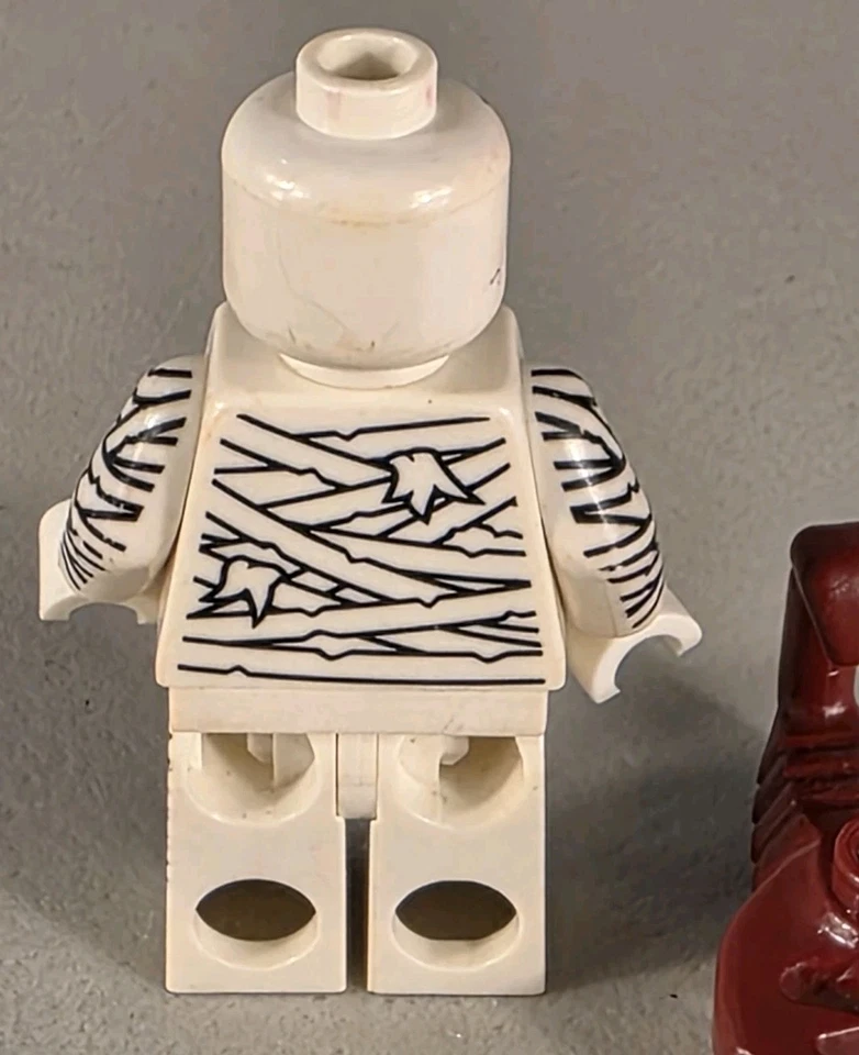 Lego Series 3 Mummy Minifigure Collectible 8803 - Image 4 of 4