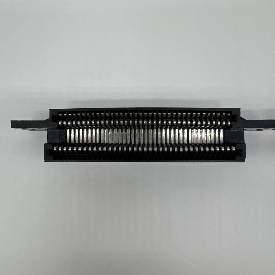 NES Console Lot (2) 72-Pin Cartridge Connectors, For Parts Or Repair, Untested - Image 2 of 4