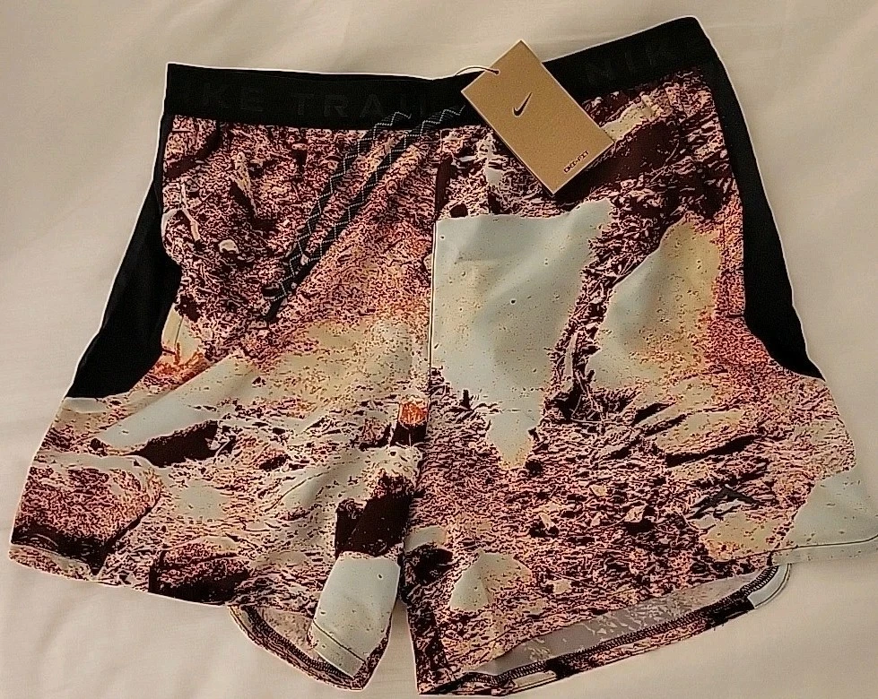 Nike Trail Dri-fit 6" Running Shorts Men's M $75 NWT HV2162-133 Brief Lined